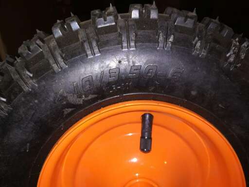 Изображение для Колесо снегоуборщика (4.10/3.50-6)