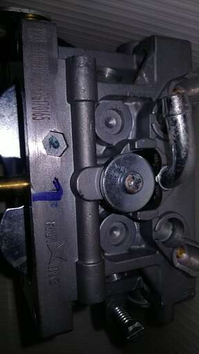 Изображение для Карбюратор двигателя Loncin LC2V80F без регулировочного винта  (30 лс, оригинал)