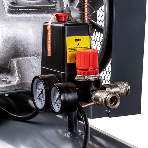 Изображение для Компрессор масляный ременной Foxweld 440/100 HP (2.2 кВт)