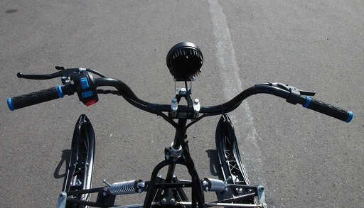 Изображение для Мотобуксировщик Лидер-3-4Т-20АП LONG с лыжным рычажным модулем (Lifan 20 лс, реверс, электростартер, фара)