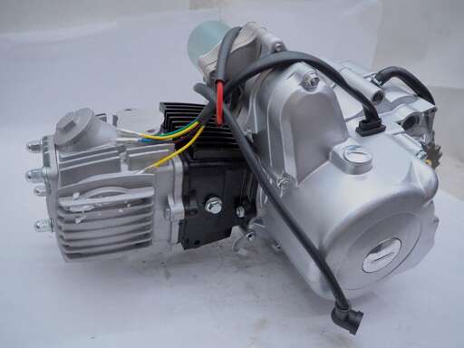 Изображение для Двигатель четырехтактный,110 см3, (1P52, 152FMH) центробежное сцепление одна скорость вперед, электростартер