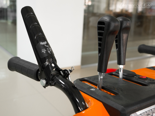 Изображение для Снегоуборщик GardenPro KCDT24-9 (Loncin G250FDS, 9 лс, электростартер, гусеница)