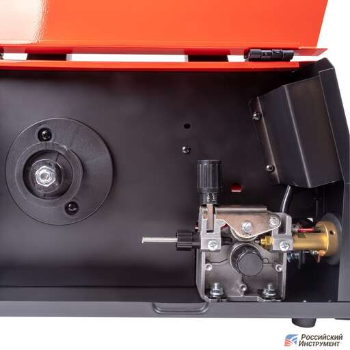 Изображение для Сварочный полуавтомат Foxweld KVAZARRUS MIG 180-S (синергетическое управление, MMA/MIG-MAG/TIG LIFT)