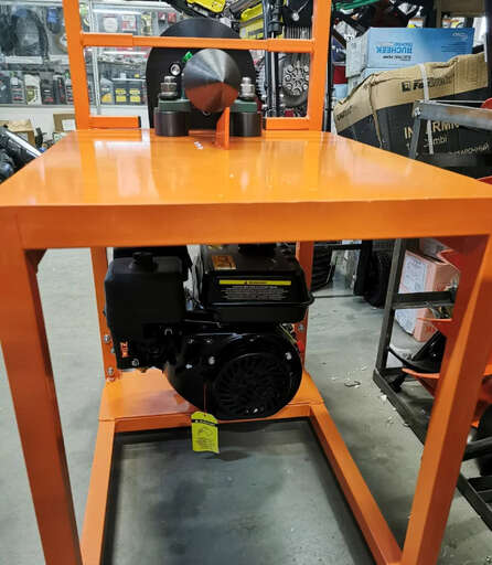 Изображение для Дровокол РосИнст СДК-1 (двигатель Brait BR-168F-2 PRO, 6.5 лс, профессиональный)