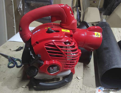 Изображение для Воздуходувка-пылесос бензиновая Brait BGB-260C (0,75 кВт)