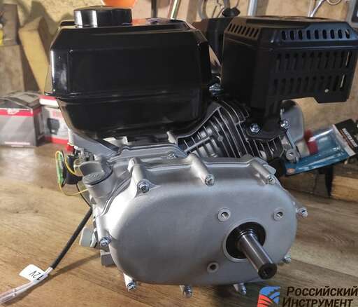 Изображение для Двигатель Lifan KP230-R 7A (8 лс, автоматическое сцепление, катушка освещения 7А, профессиональный)