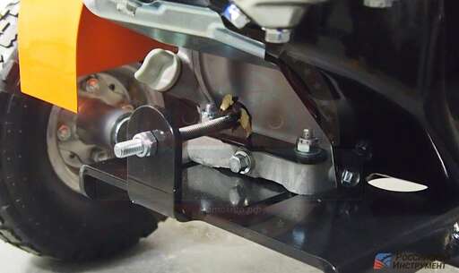 Изображение для Измельчитель веток Ижтехмаш Бобер 3 (8 лс, Lifan 170F-T) 