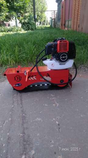 Изображение для Гусеничная приставка к детскому снегокату