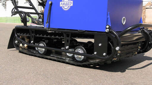 Изображение для Мотобуксировщик Лидер-1К-2Т-15АП без лыжного модуля (Lifan 15 лс, электростартер, освещение)