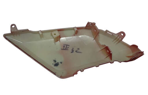 Изображение для Облицовка рулевой колонки левая скутер VEKTOR верхняя (1500082007)