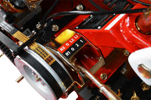 Изображение для Мотоблок бензиновый BR-402 (7л.с.) колёса 4*10, ременной, 4 скорости вперёд 2 назад