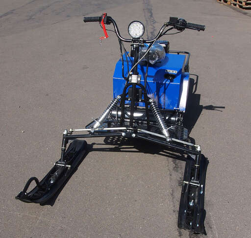 Изображение для Мотобуксировщик ИЖТЕХМАШ ЛИДЕР-3Н-3Т-25-600 (25 лс, РЫЧАЖНЫЙ ЛЫЖНЫЙ МОДУЛЬ, гусеница 600 мм, РЕВЕРС)