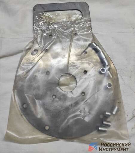 Изображение для Переходник для установки современного двигателя на лодочный мотор Ветерок (пластина + 12 втулок) для установки двигателя LIFAN типа 1P70FV-B (6 /8