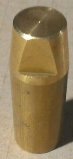 Изображение для Гайка длинная универсальная для фиксации винта