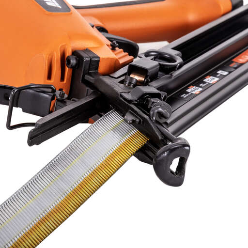 Изображение для Пневматический гвоздезабивной пистолет – реечный нейлер Foxweld AERO C1564