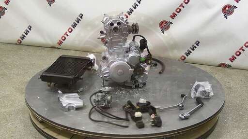 Изображение для Двигатель 4т. 270 см3 174MN-3, CBS300, ZONGSHEN, 4х клап., эл+кик, жидк. охл. + РАДИАТОР 41399