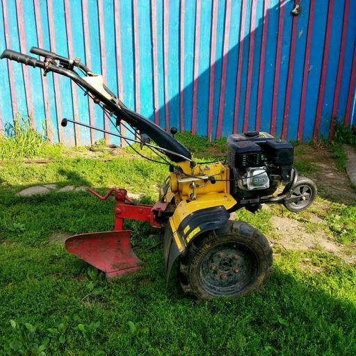 Изображение для Мотоблок ЦЕЛИНА НМБ-603 (ВОМ, 6,5 лс, колеса 4х10, 3 вперед/1 назад) !!! ФРЕЗА РАЗБОРНАЯ!!!