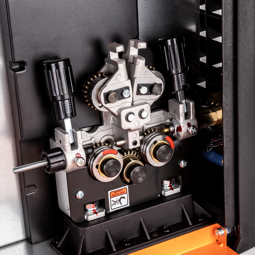 Изображение для Сварочный полуавтомат Foxweld Saggio 2000 LCD PFC (синергетическое управление, MMA/MIG-MAG/TIG LIFT)