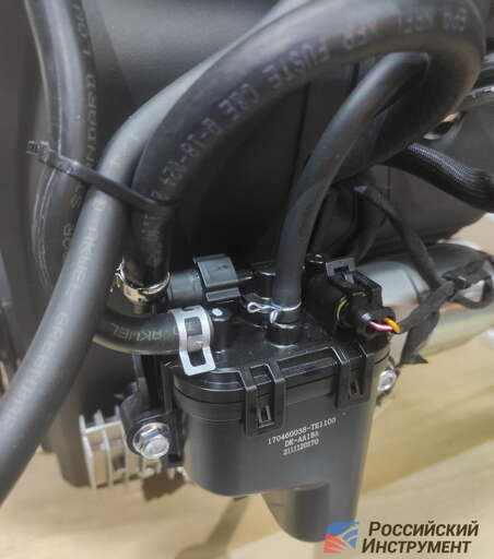 Изображение для Двигатель Loncin H765i 20А (30 лс, 25 мм, инжекторный, ручной стартер, электростартер, катушка освещения 20А)