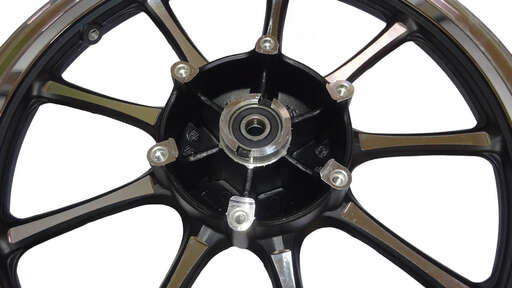 Изображение для Обод 18" передний литой,  диск. тормоз 2,15-18  ROADSTER RA1 6 отв. в сборе (51120-J0E6-000066)