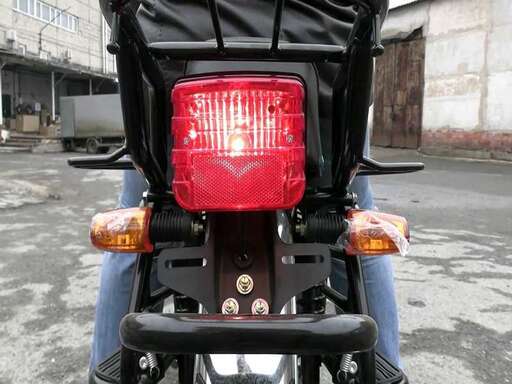 Изображение для Мотоцикл HUNTER 200 (дорожник, 18", обвес типа "Лесник") с ПТС