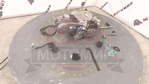 Изображение для Двигатель четырехтактный, 125 см3  YX-125EA, МКПП4, АВТОМАТ СЦЕПЛЕНИЕ, все вверх, эл+кикстартер, нижний электростартер для питбайков